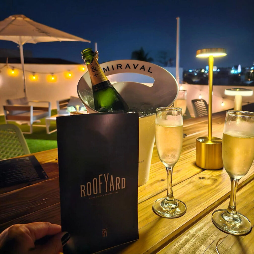 Best rooftop bars in San Juan - Roofyard